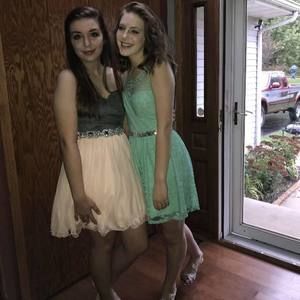 Meet your Posher, Caitlyn